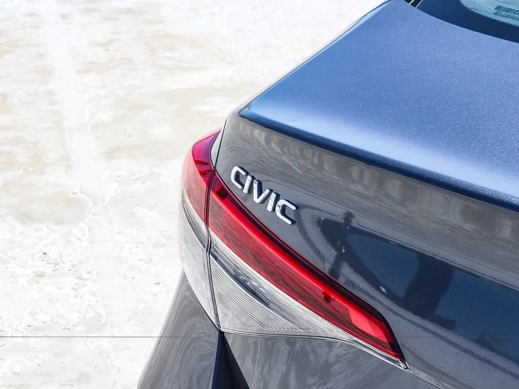 2024 Honda Civic Touring - Photo 27