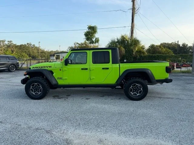 Used 2021 Green Jeep Mojave image 9