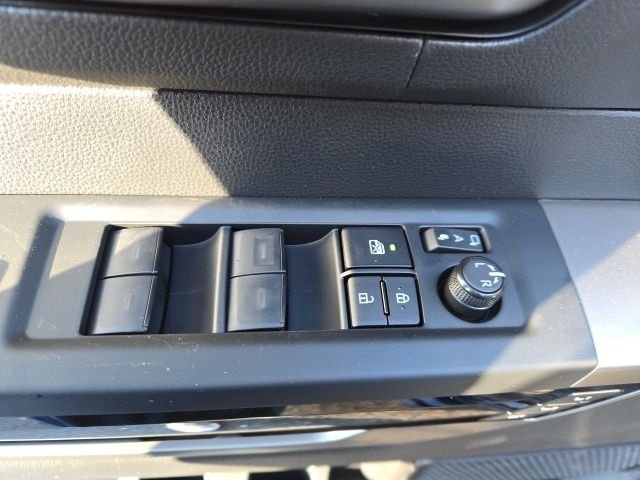2026 Toyota Tundra Limited - Photo 13