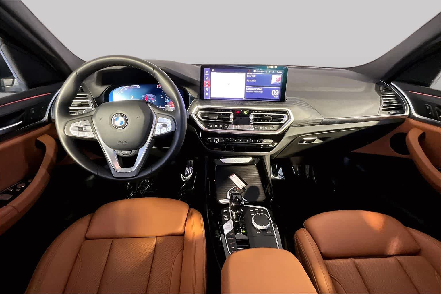 Used 2023 Black Sapphire Metallic BMW xDrive30i image 16