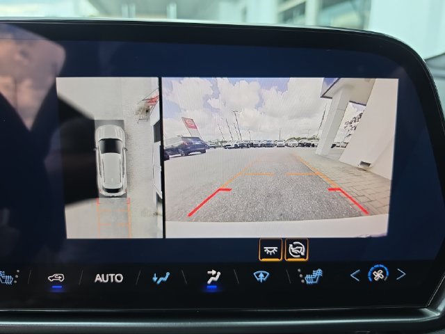 2025 Chevrolet Equinox EV RS - Photo 22