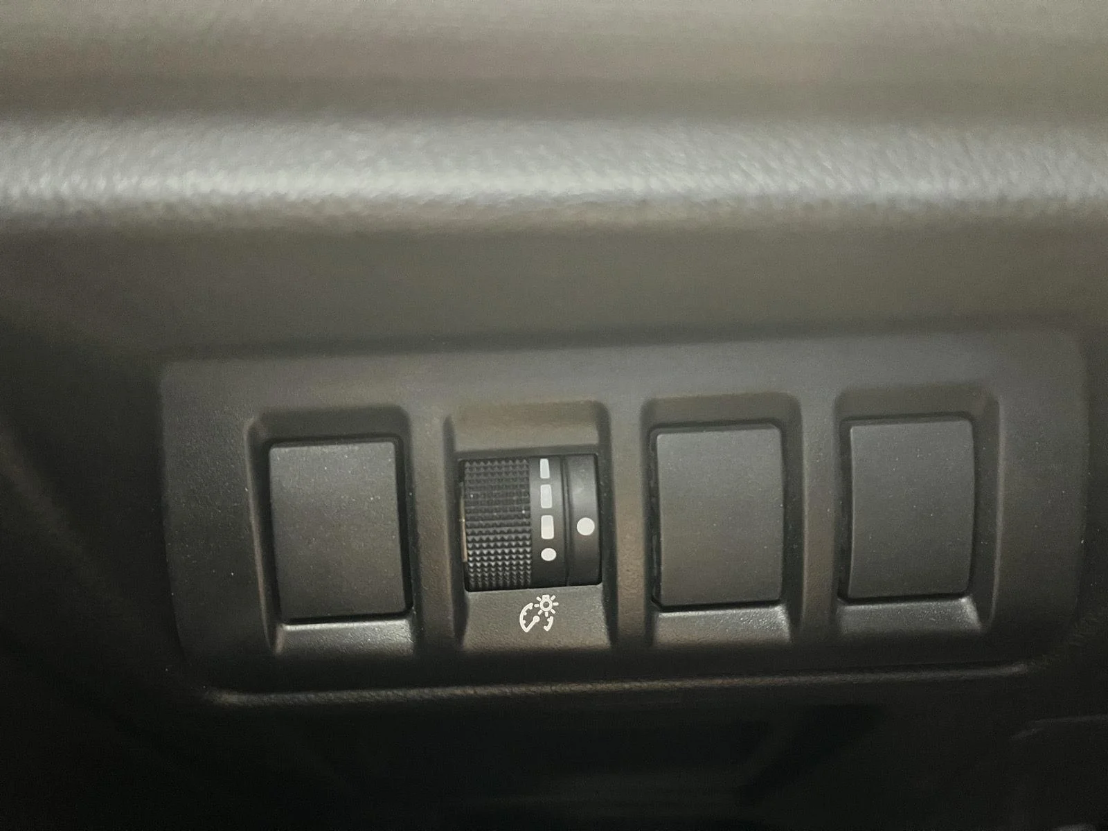 Used 2024 Autumn Green Metallic Subaru Premium image 35