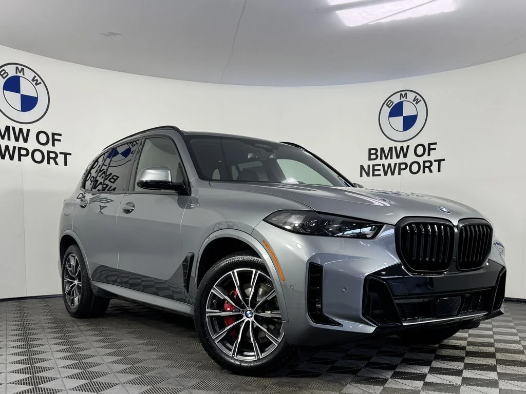 New 2026 Gray BMW xDrive40i image 3