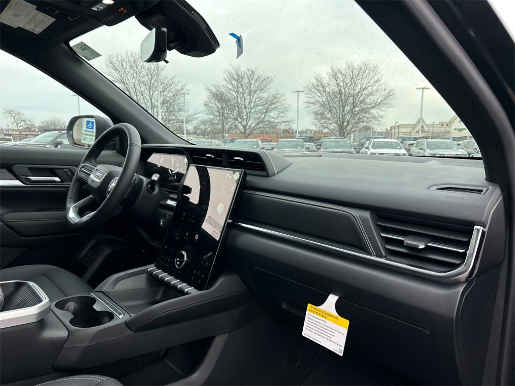 2026 GMC TERRAIN - Image 36