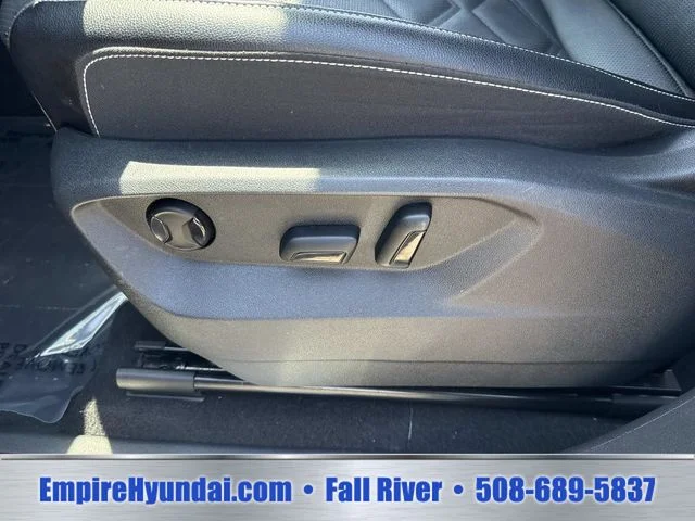 Used 2024 Gray Volkswagen 2.0T SE w/Technology image 20