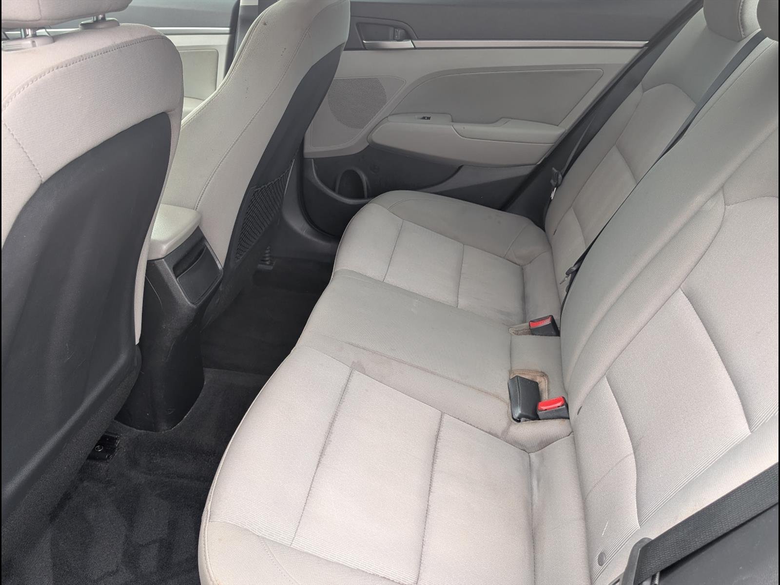 Used 2018 Phantom Black S3 Hyundai Value Edition image 11