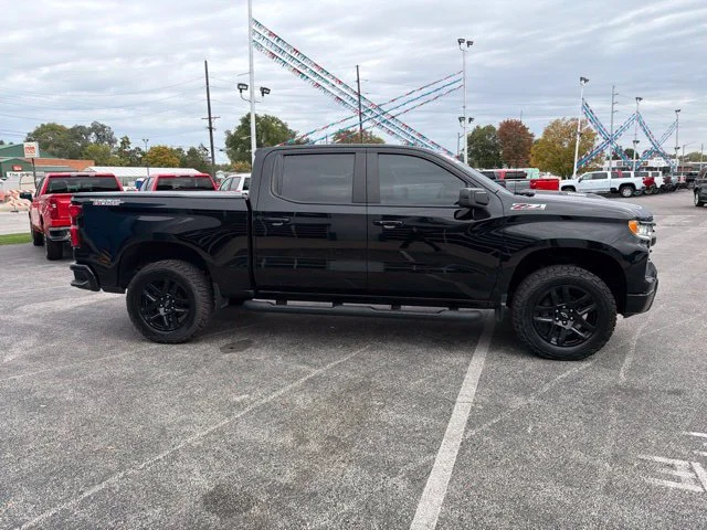 Used 2023 BLACK Chevrolet LT Trail Boss image 19