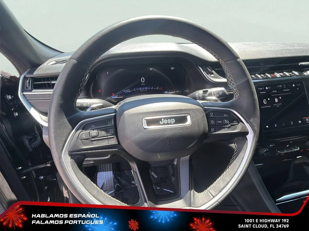 Used 2024 Black Jeep Altitude X 4x4 image 15