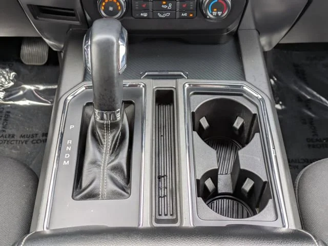 Used 2020 Velocity Blue Ford XL image 17