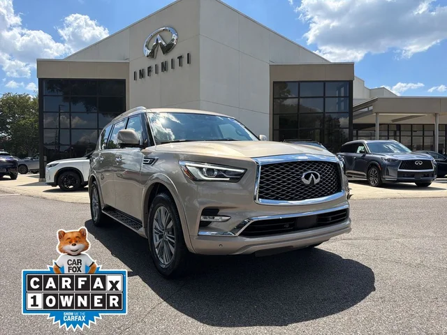 2022 INFINITI QX80 LUXE