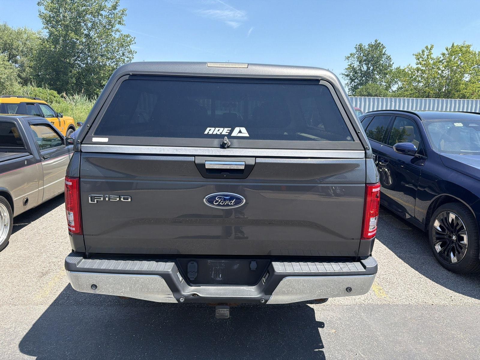 Used 2015 Magnetic Metallic Ford XLT image 20