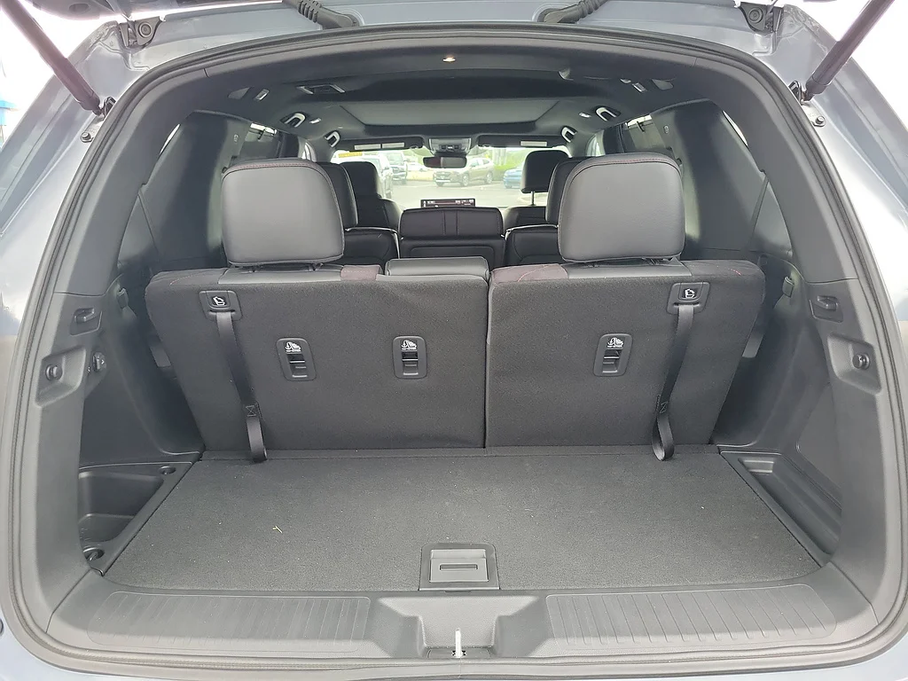 Certified Used 2026 Sonic Gray Pearl Honda Black Edition image 9