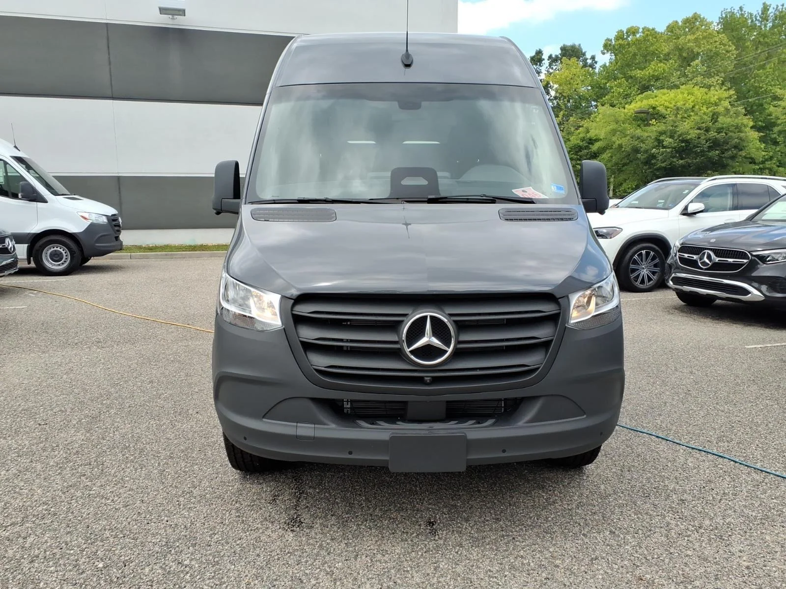 New 2026 Stone Grey Mercedes-Benz 2500 Standard Roof I4 Diesel 144" RWD image 2