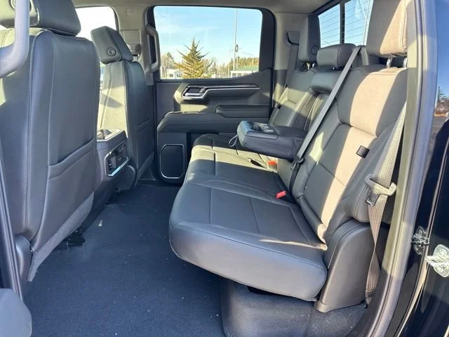 2026 Chevrolet Silverado 1500 LTZ - Photo 27