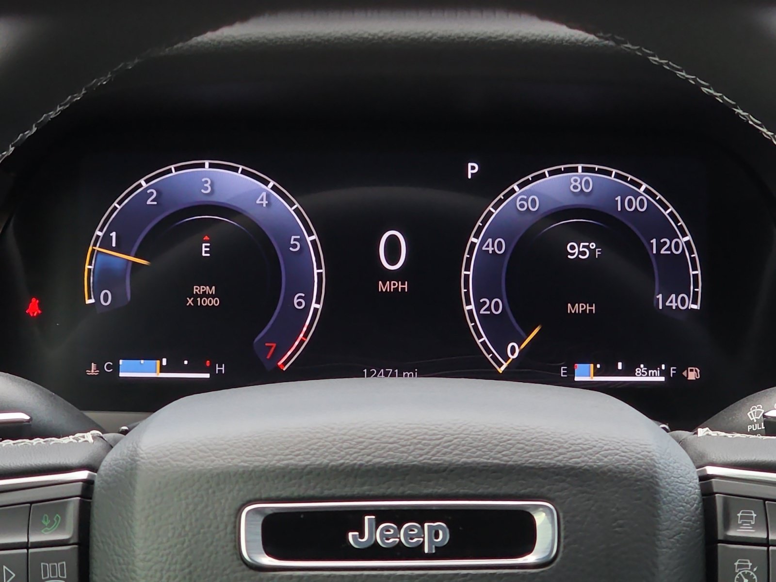 Used 2025 Silver Zynith Jeep Limited image 16