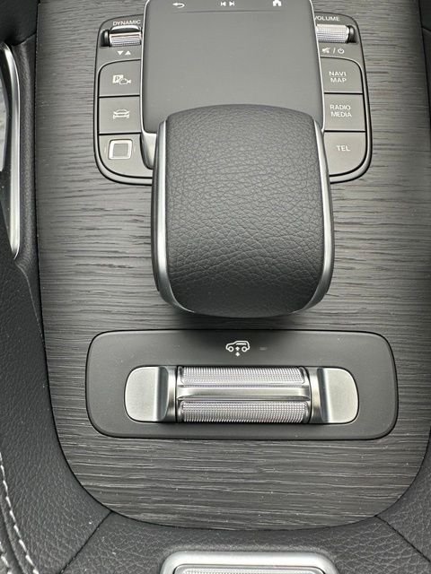 New 2026 Obsidian Black Metallic Mercedes-Benz GLS 450 image 41