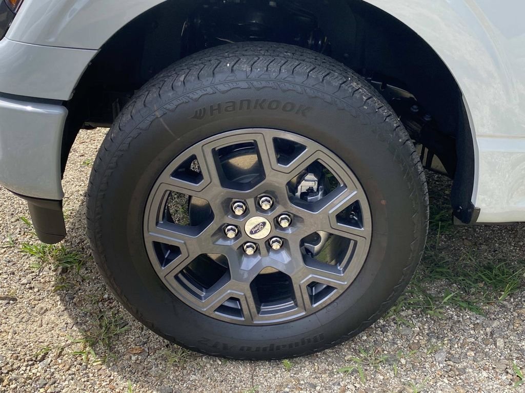 New 2026 Avalanche Ford STX® image 7