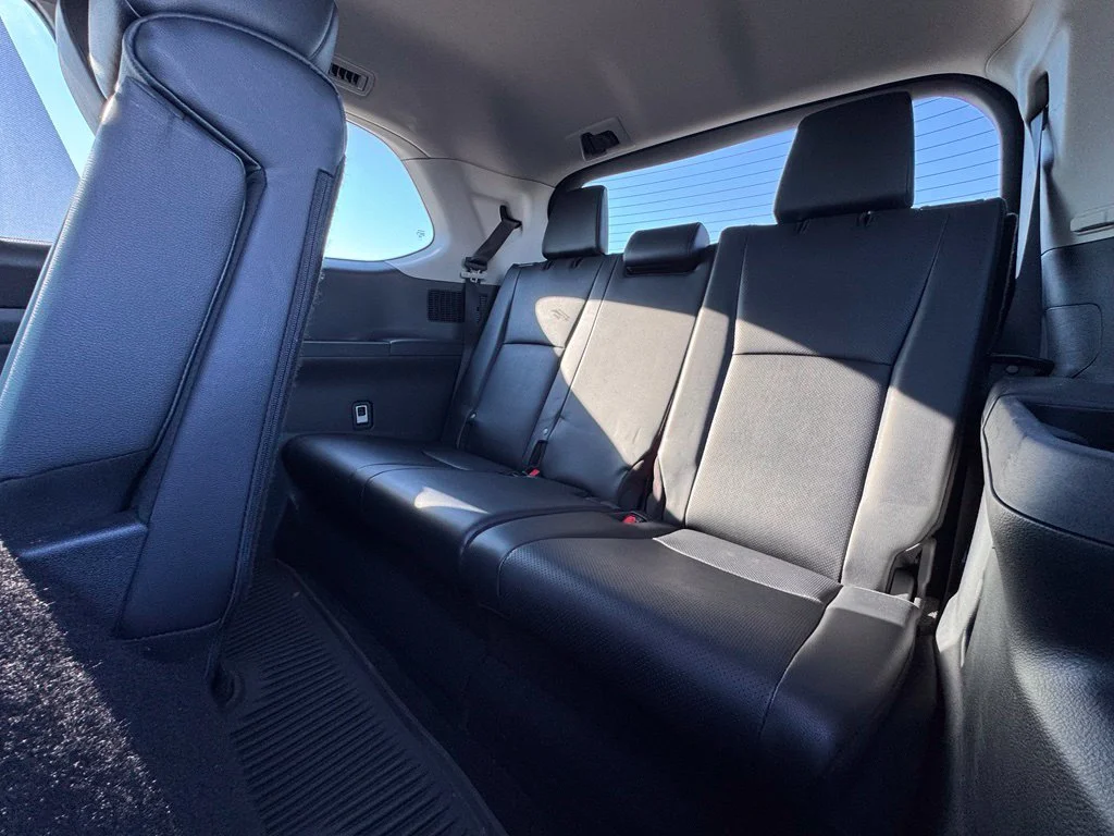 Used 2024 White Toyota XLE image 22