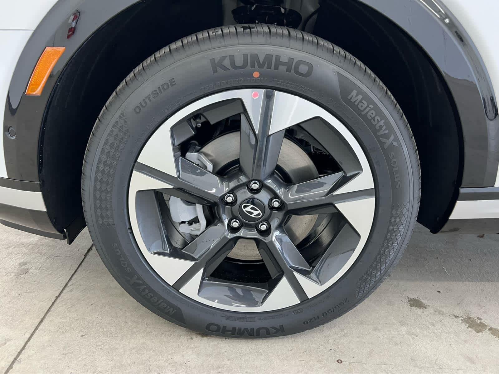 New 2026 Creamy White Pearl Hyundai Limited AWD image 7
