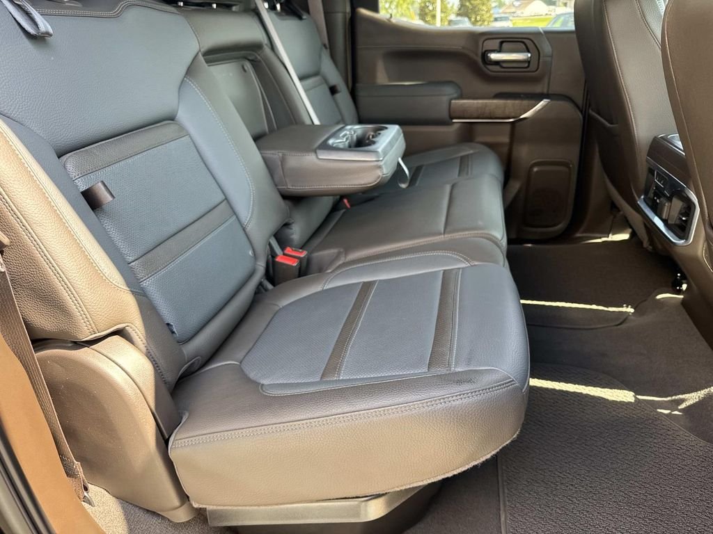 Used 2020 Black GMC Denali image 9