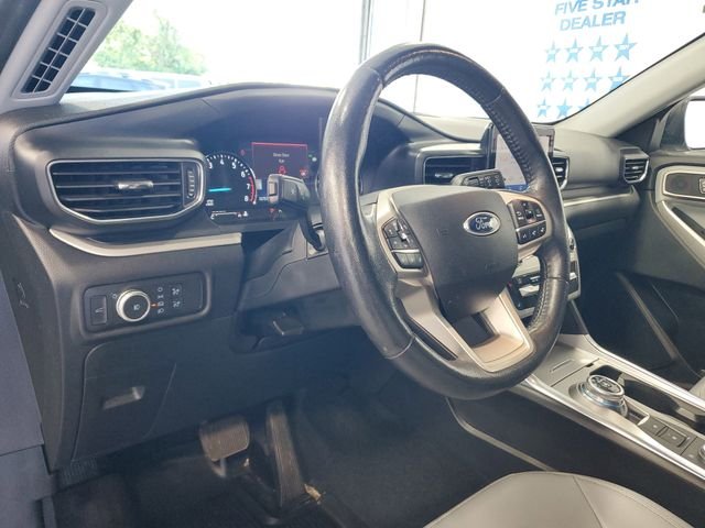 Used 2021 Blue Ford XLT image 16