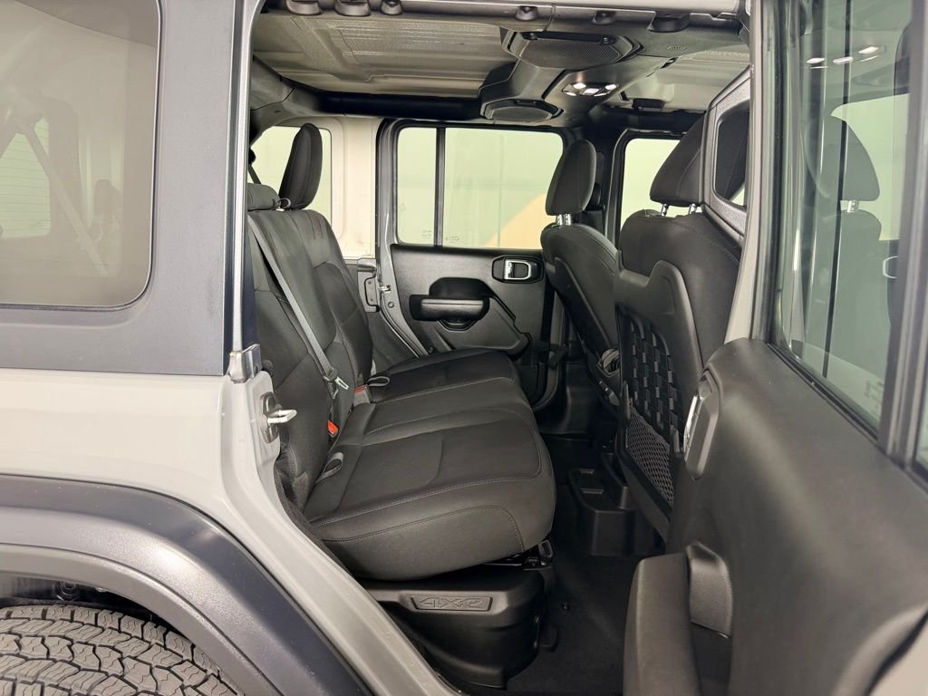 Used 2022 Gray Jeep Unlimited Rubicon 4xe image 33