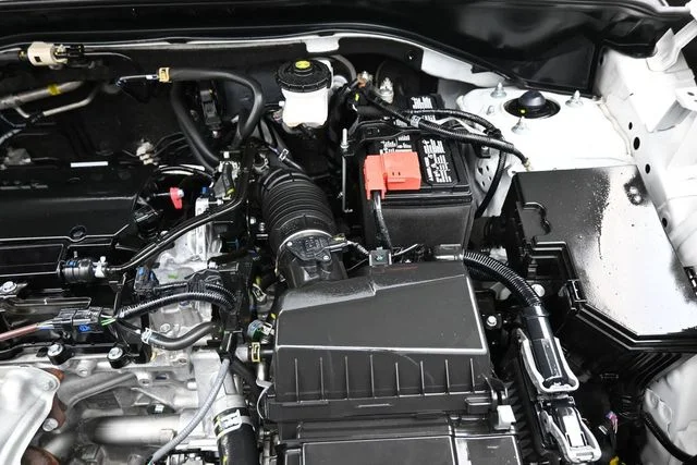 Used 2024 White Honda EX-L image 35