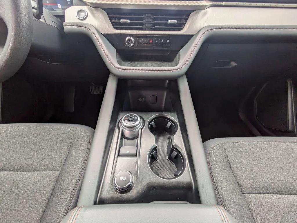 Certified Used 2026 Oxford White Ford Active image 23