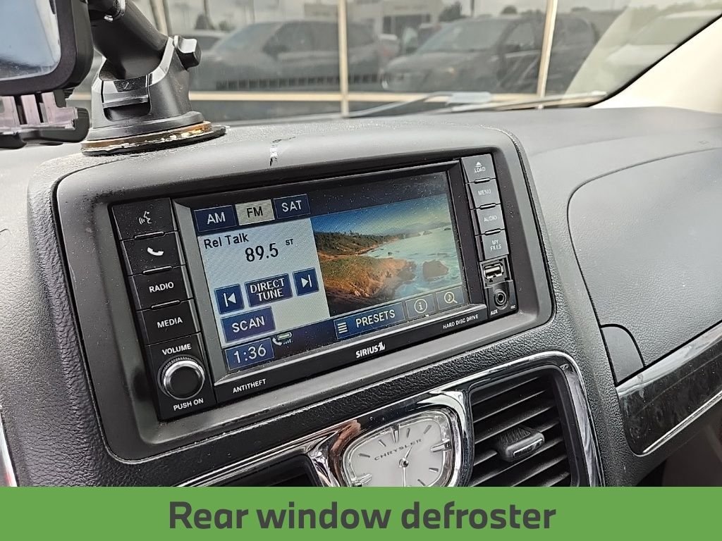 Used 2012 Dark Charcoal Chrysler Touring image 6
