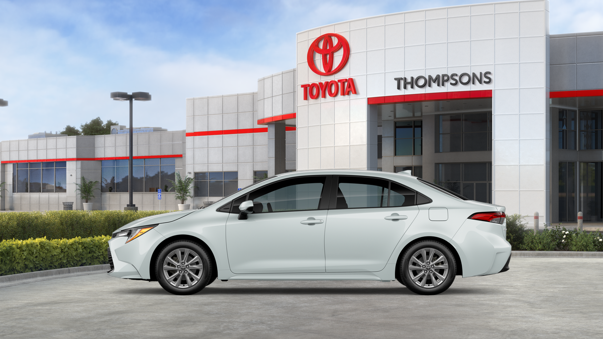 New 2026 Wind Chill Pearl Toyota LE image 4