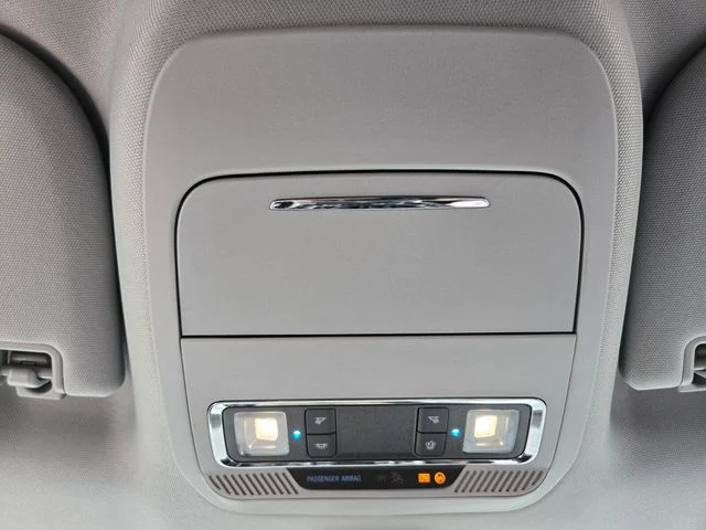 Used 2026 White Ford Lariat image 27