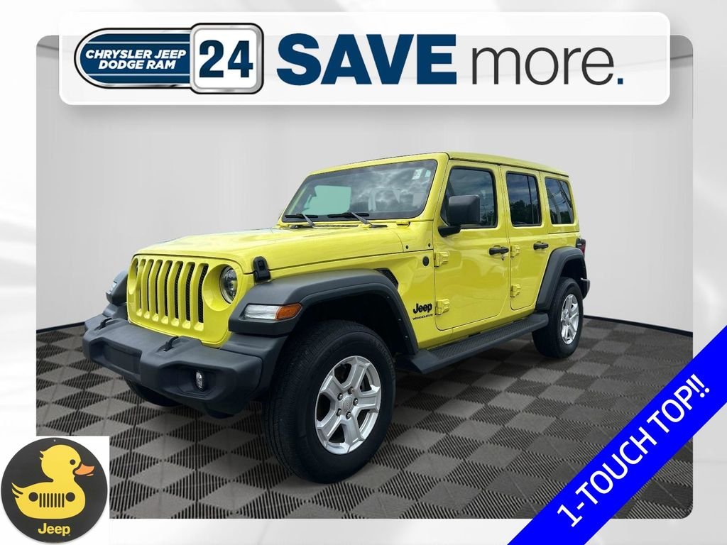 Used 2023  Jeep Sport S image 1