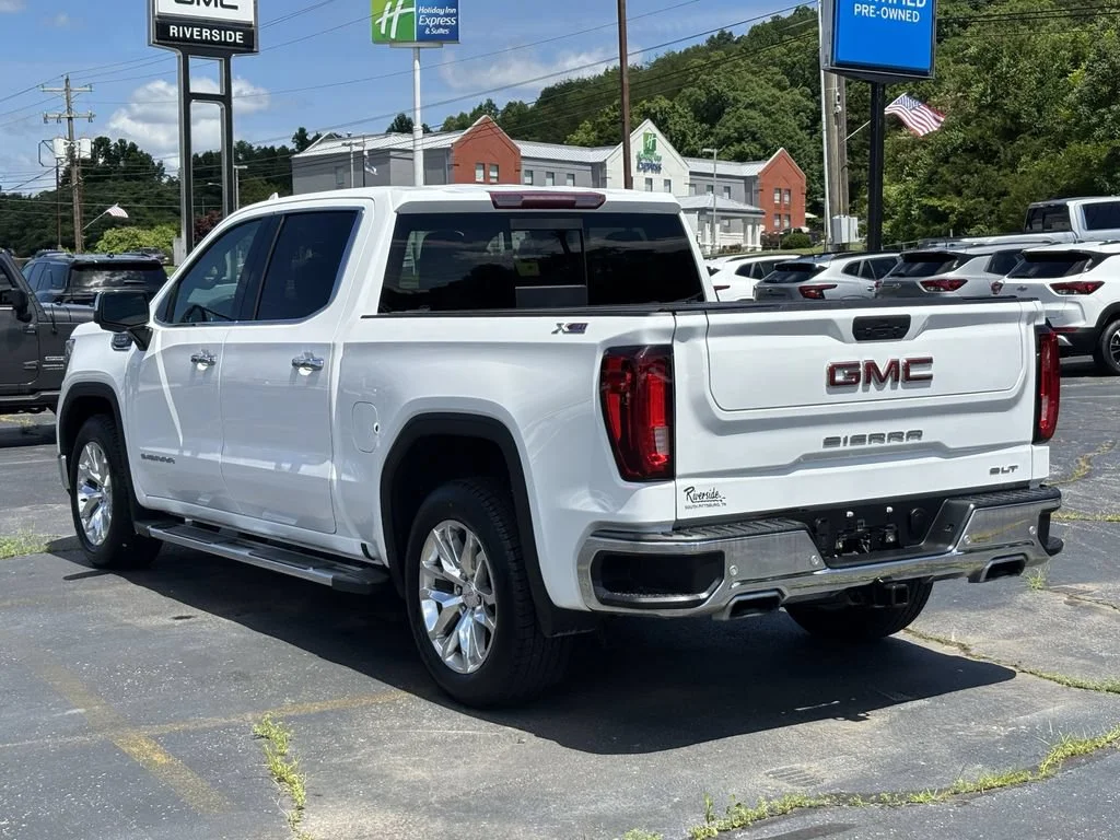 Used 2022 Summit White GMC SLT image 9