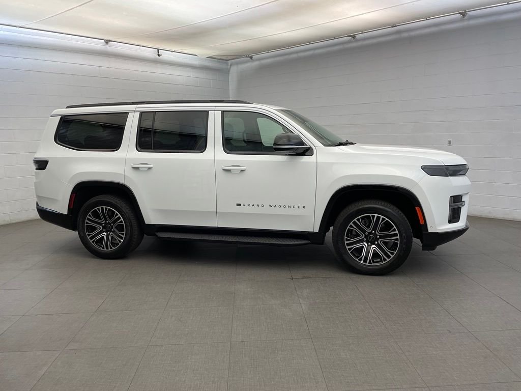 New 2026 Bright White Clear-Coat Exterior Paint Jeep  image 2
