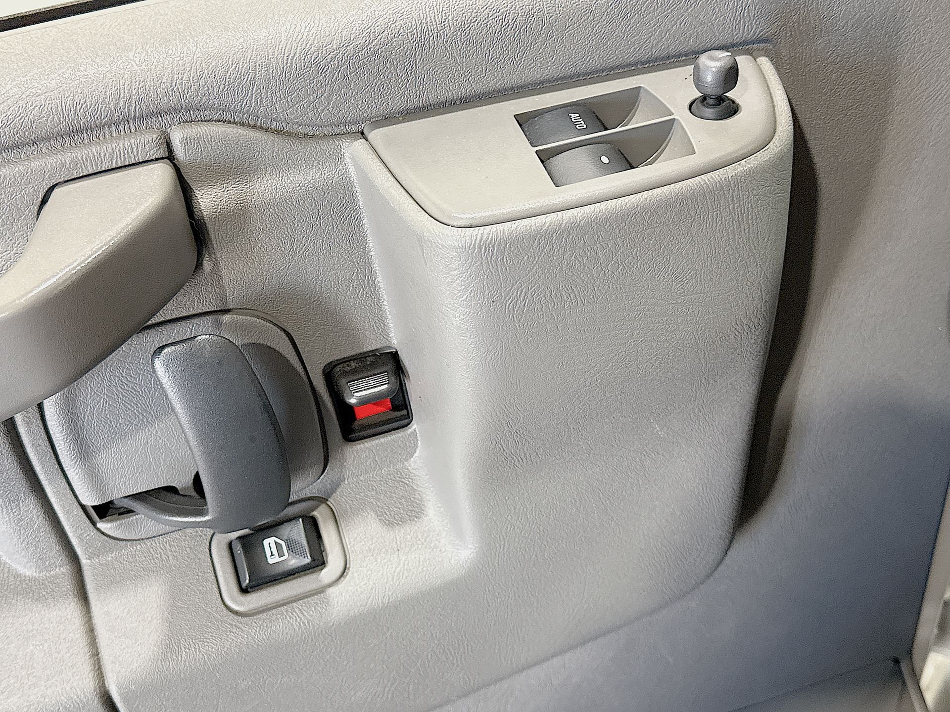 2022 Chevrolet Express Cargo Work Van - Photo 20