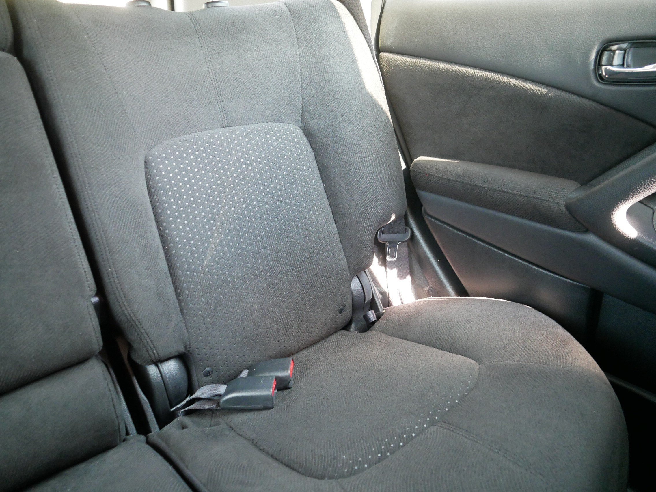 Used 2014 Super Black Nissan SV image 14