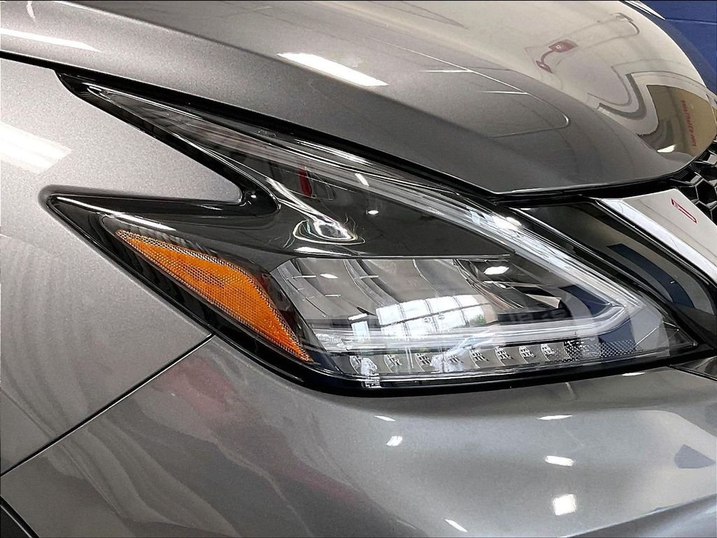 Used 2023 Gray Nissan SL image 33