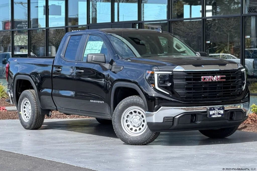 2026 GMC Sierra 4WD Double Cab Standard Box Pro's photo