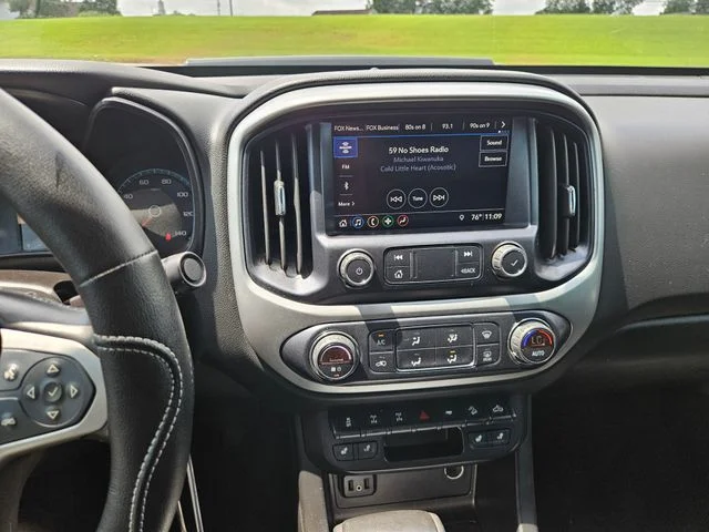 Used 2020 Black Chevrolet ZR2 image 17