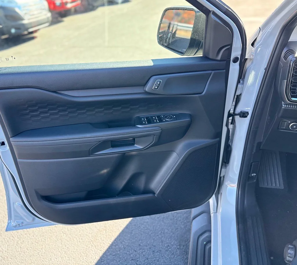 New 2026 Avalanche Ford XLT image 13