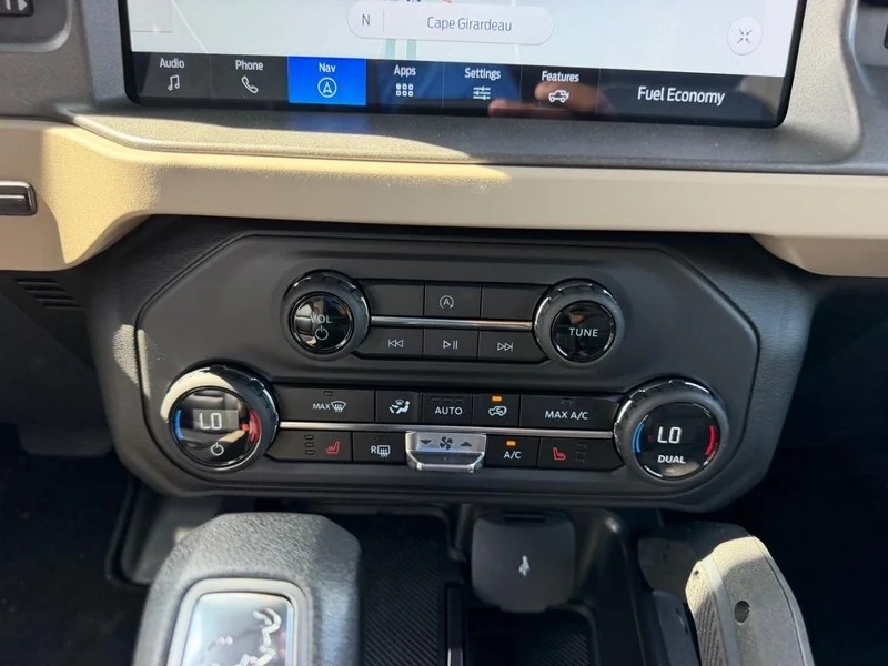 New 2026 Avalanche Gray Ford Big Bend® image 15