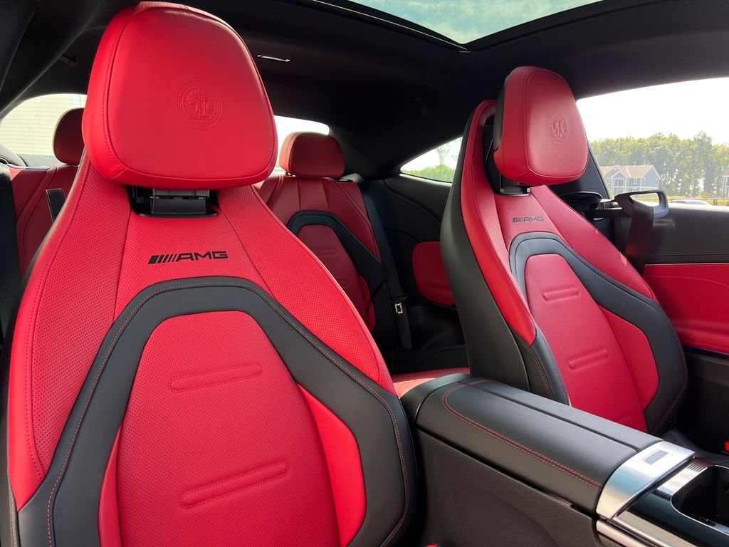 New 2027 MANUFAKTUR exclusive graphite grey magno Mercedes-Benz AMG® CLE 53 4MATIC+ Coupe image 24