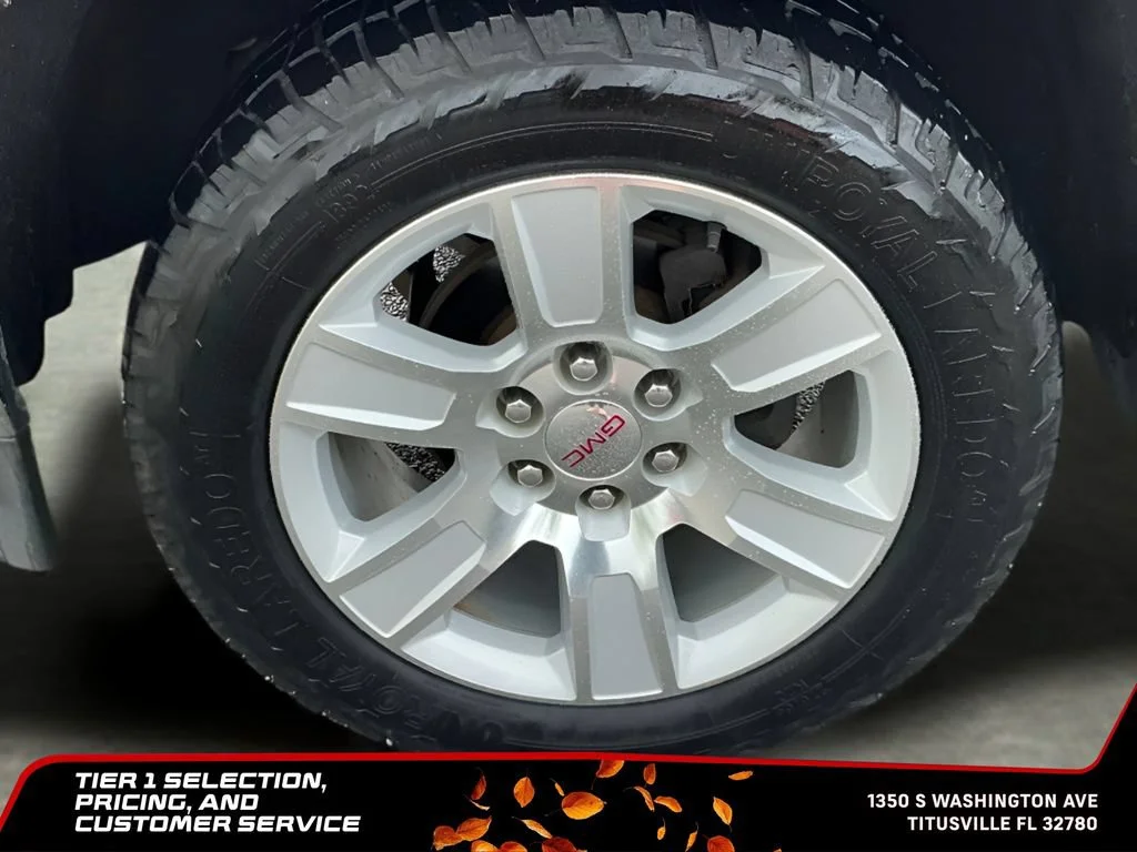 Used 2015 EMERALD GREEN METALLIC GMC SLT image 21