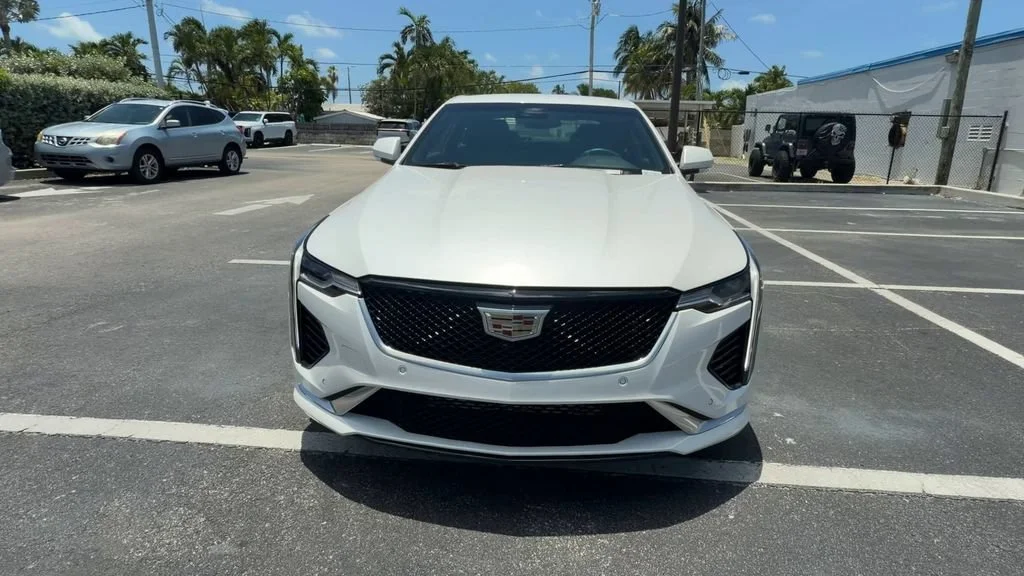 Used 2024 Crystal White Tricoat Cadillac Sport image 3