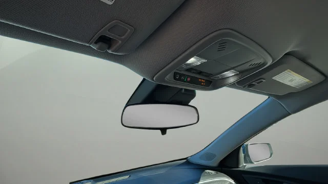 Used 2025 Blue Chevrolet RS image 27