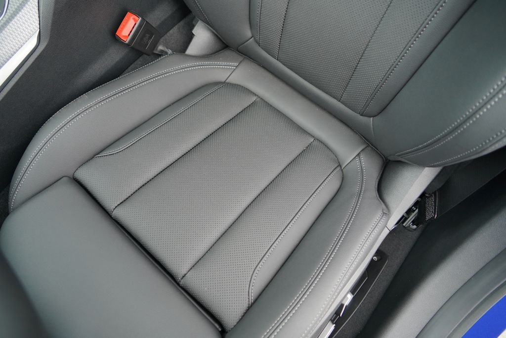 2026 BMW 3 Series 330i - Photo 11