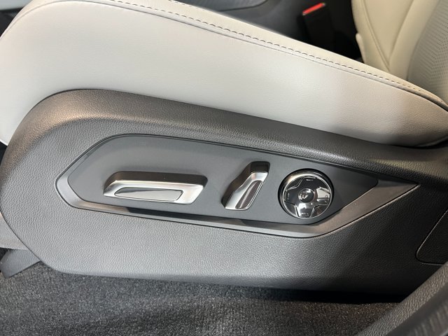 2026 Acura MDX Technology Package - Photo 13
