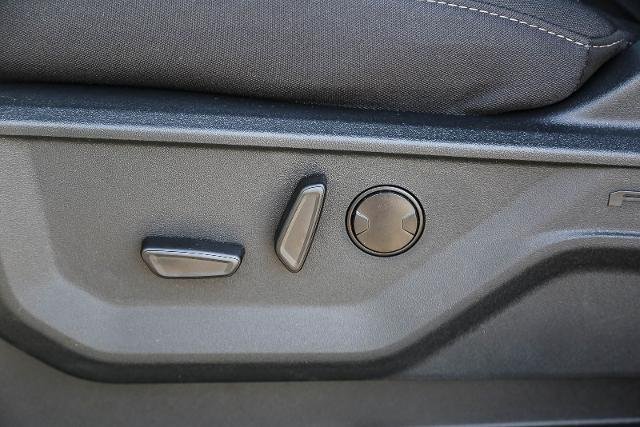 New 2026 Carbonized Gray Metallic Ford XLT image 53