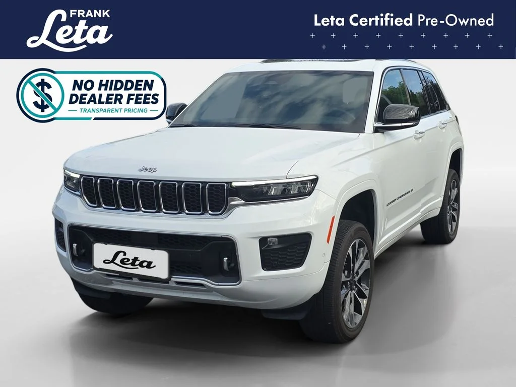 2022 Jeep Grand Cherokee Overland 4x4's photo