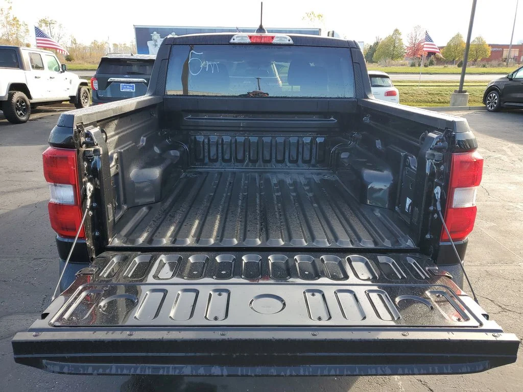 2025 Ford Maverick XLT - Photo 25